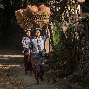 Yandabo village - Myanamar tour package