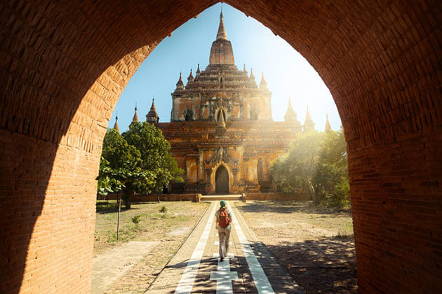 htilominlo temple - Go myanmar tours