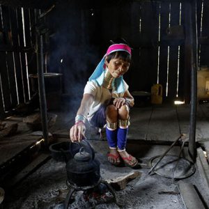 long neck woman in Panpet village