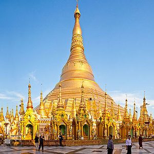 shwedagon pagoda - the landmark of yangon - myanmar tour 5 days