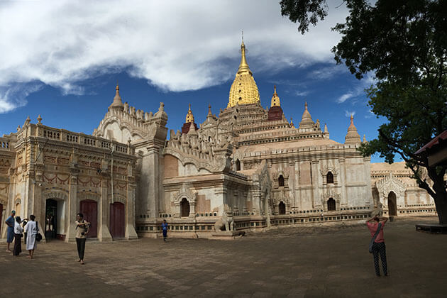 Ananda Pagoda - one of the most beautiuful pagoda in Bagan