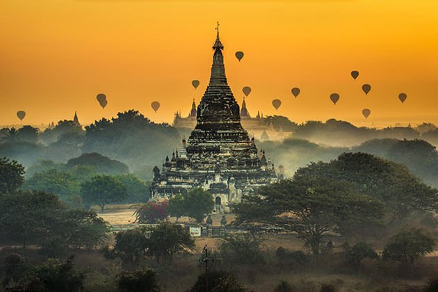 Bagan hot air balloon is an amazing experience to try in Myanmar