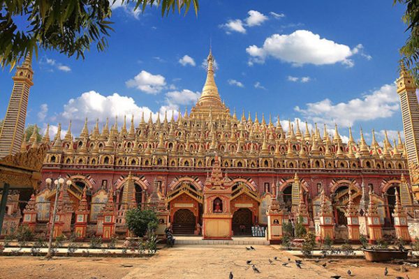 thaboddhay pagoda - main attraction in monywa