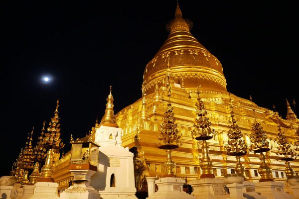 Shwezigon-Pagoda-myanmar-itinerary-4-days