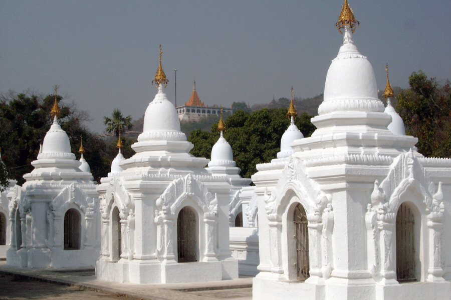 Kuthodaw Pagoda: A Tapestry of Monumental Splendor