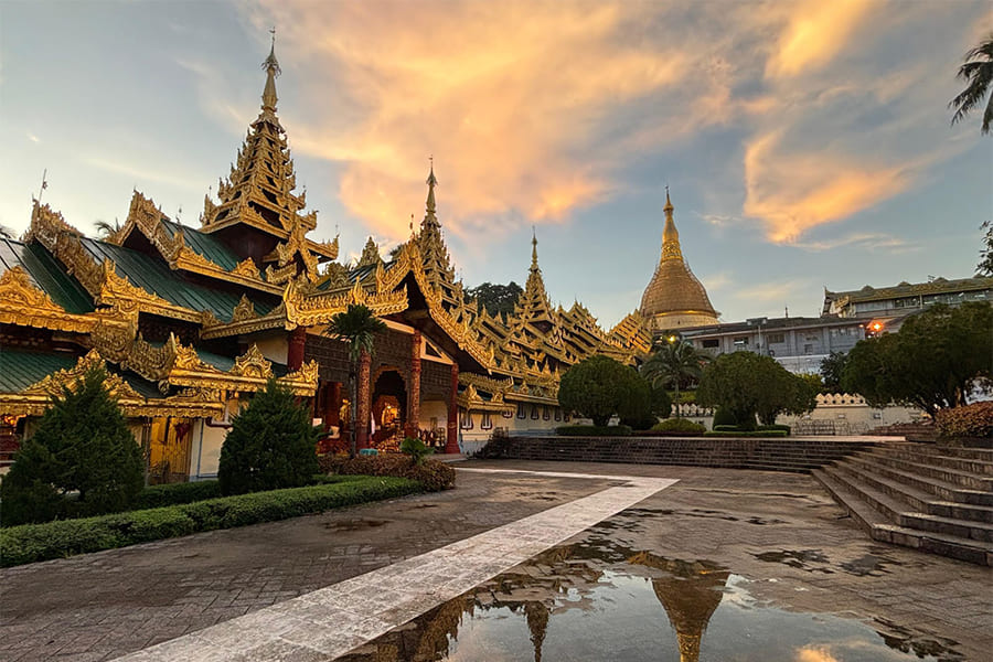 Hisnbyume Pagoda - myanmar thingyan festival