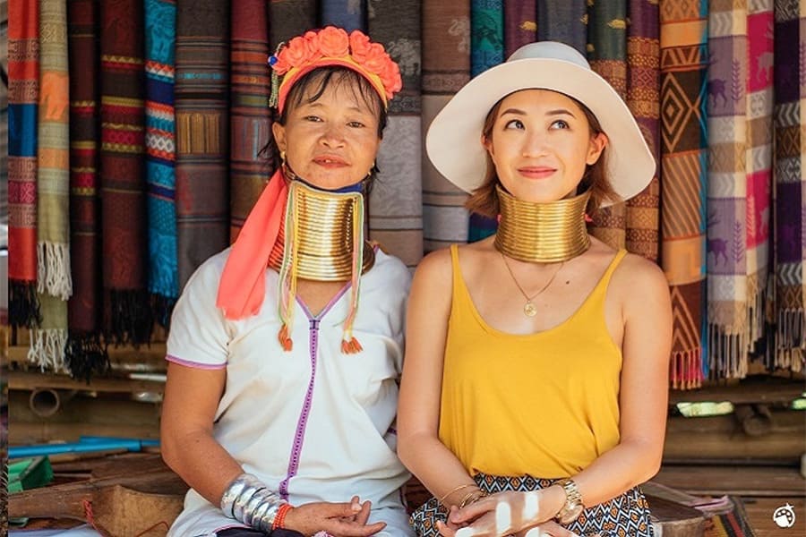 Indein village long neck women - myanmar itinerary 14 days