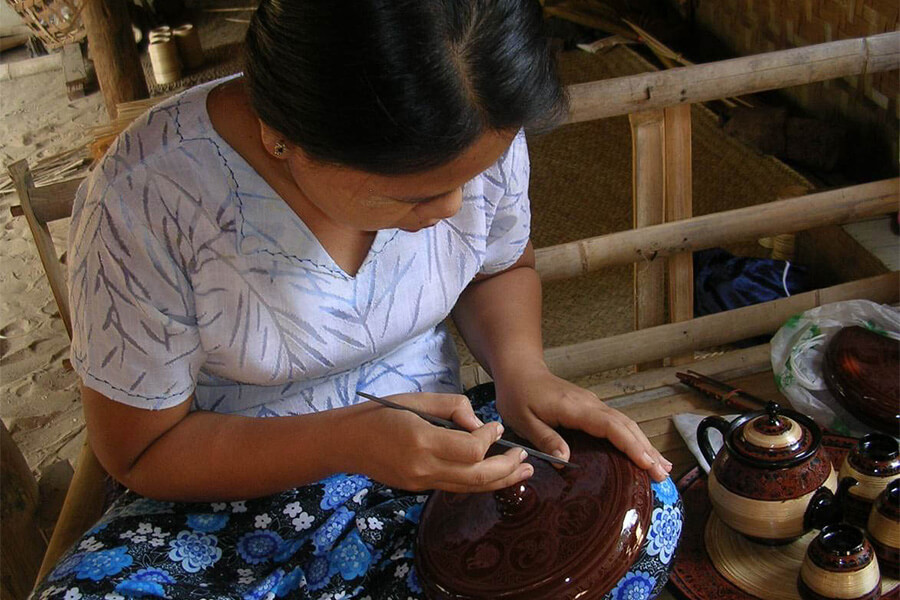 traditional lacquerware workshop in myanmar