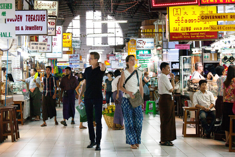 Bogyoke Aungsan Market - yangon tour package