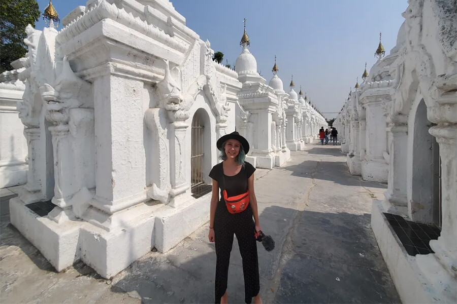 Kuthodaw Pagoda - mandalay tours